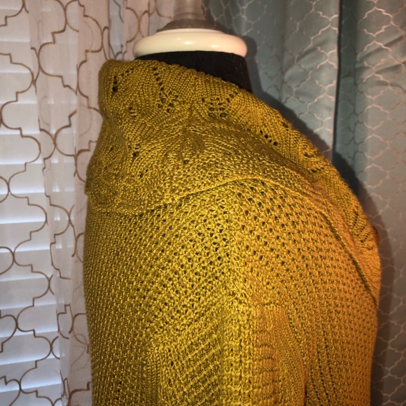 Chico’s sweater - Picture 3 of 5